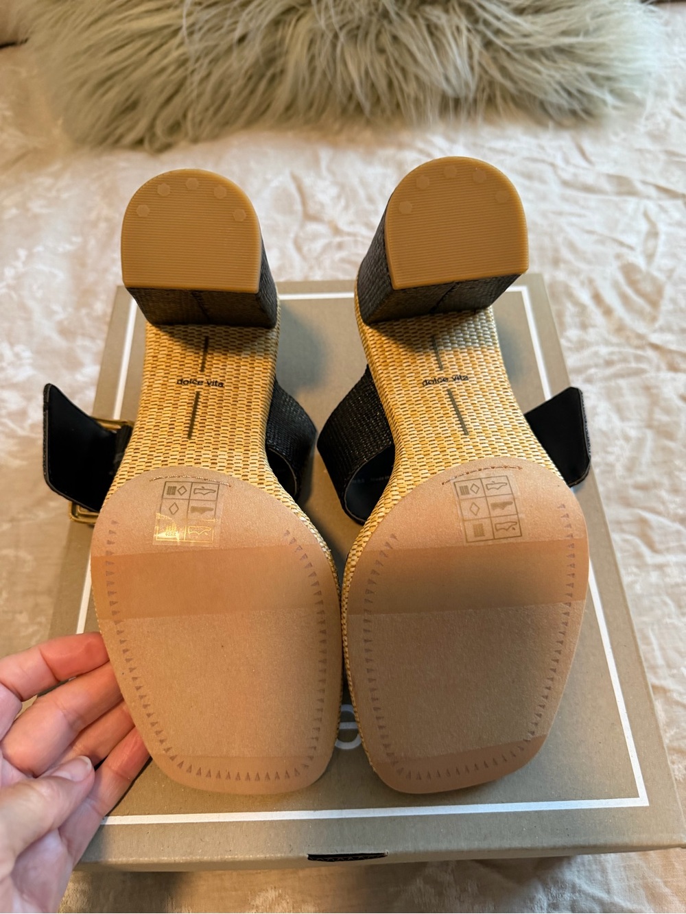 NWT Dolce Vita Onnie Black Raffia Sandal, 
Size 8.5 - Picture 7 of 9